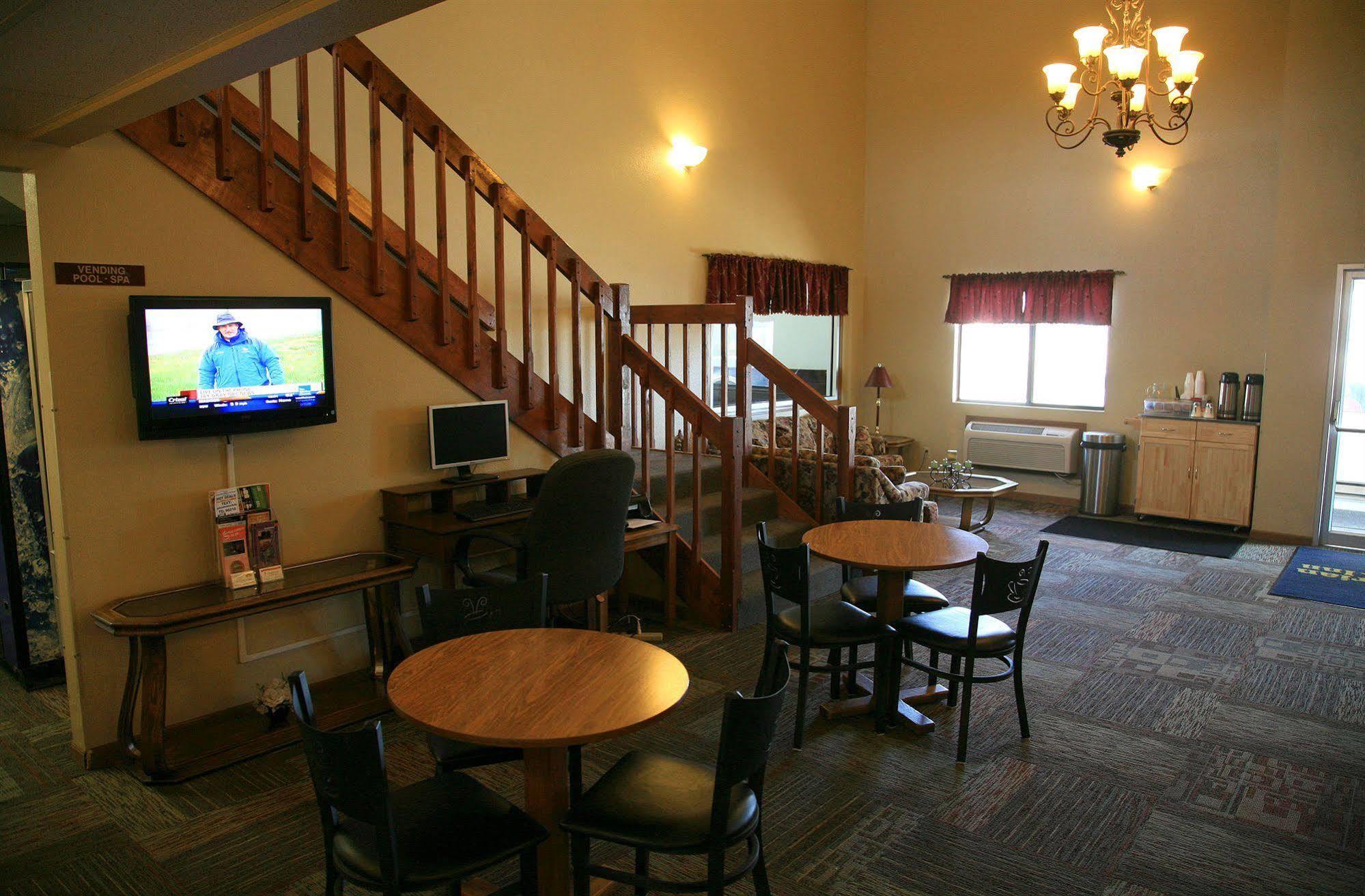 New Victorian Inn & Suites-Norfolk Exterior photo